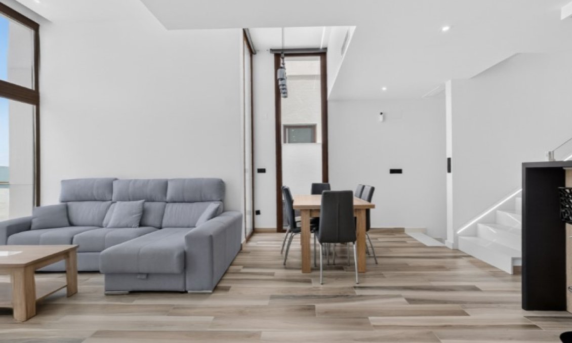 Revente - Villa -
Torrevieja - Costa Blanca