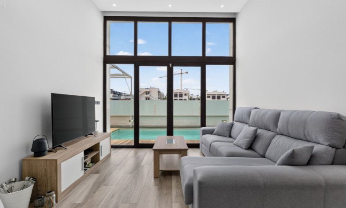 Revente - Villa -
Torrevieja - Costa Blanca