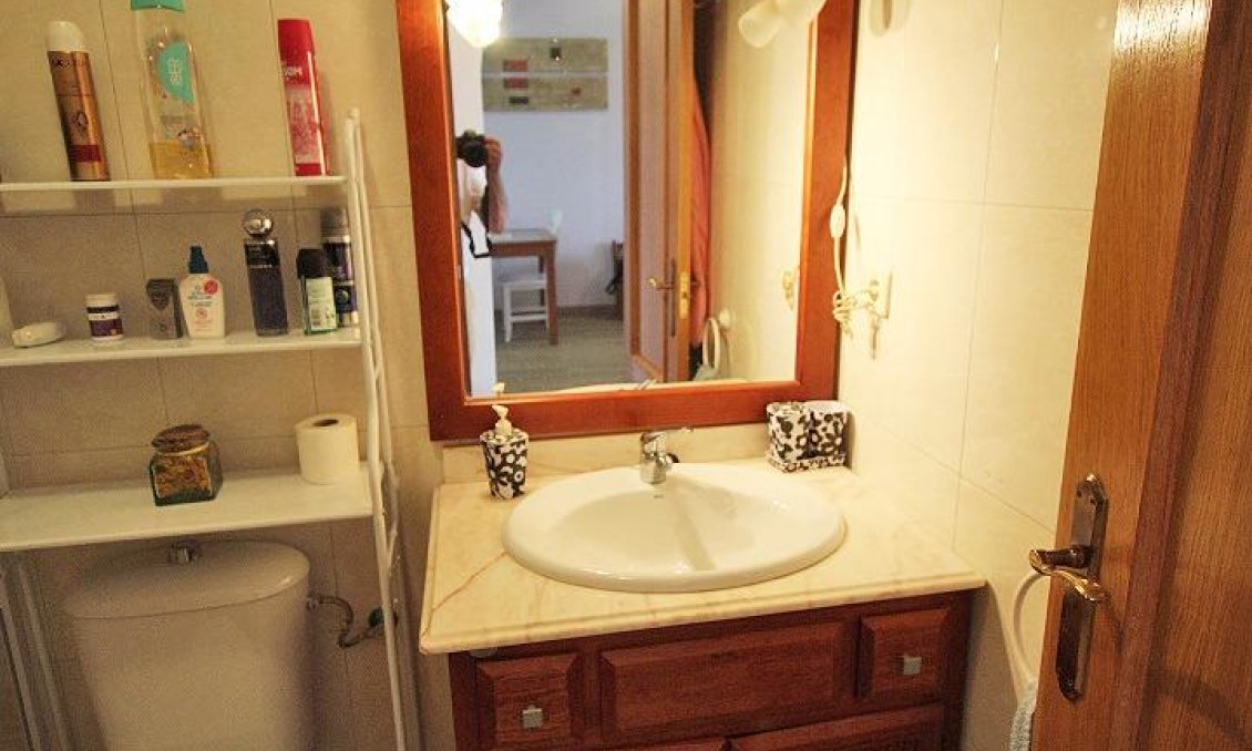 Resale - Bungalow -
Guardamar del Segura - 03140