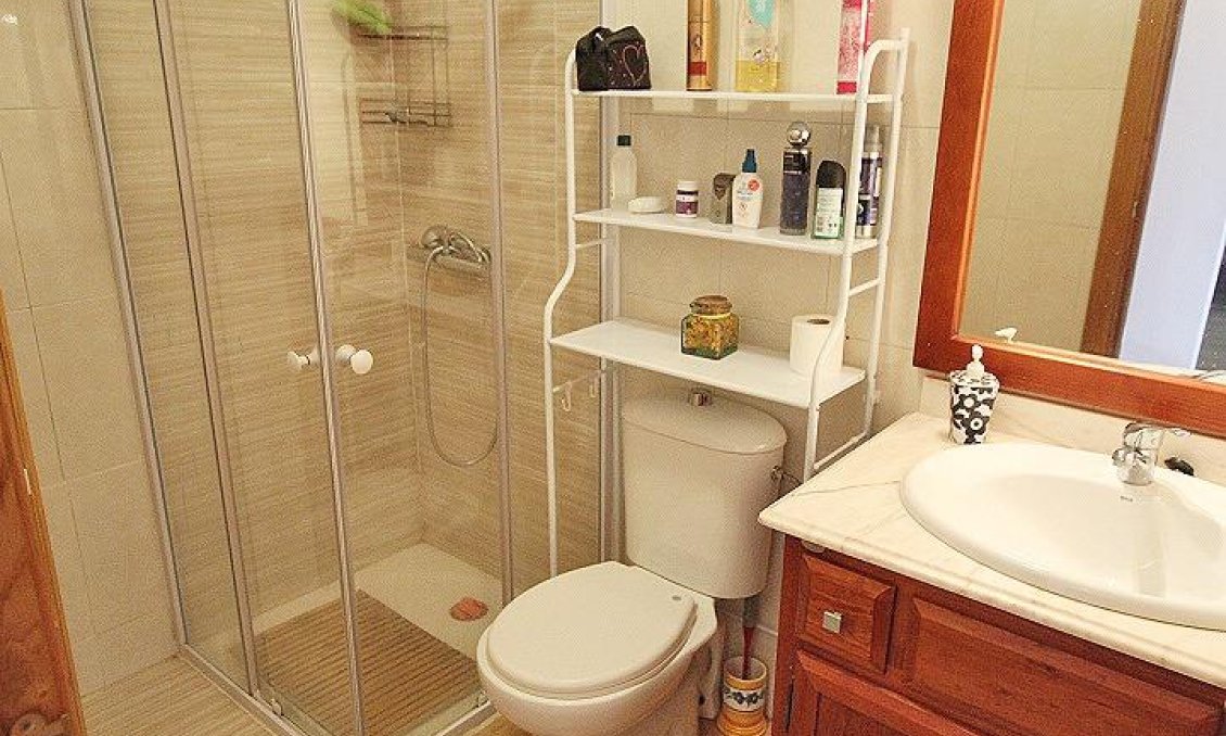 Resale - Bungalow -
Guardamar del Segura - 03140