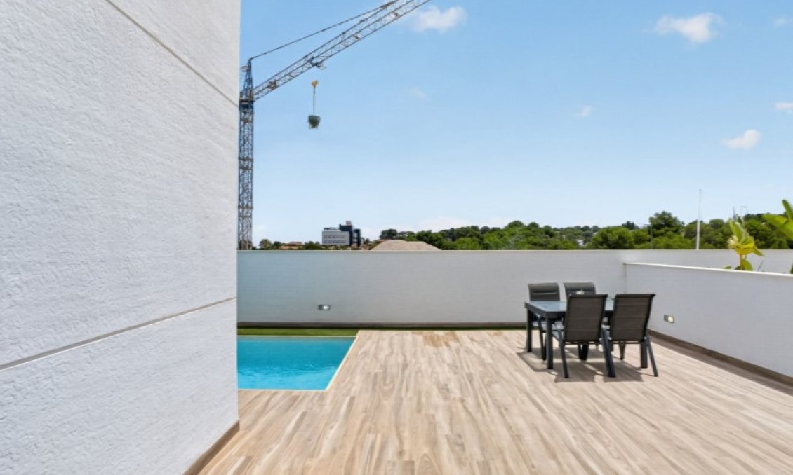 Segunda mano - Villa -
Torrevieja - Costa Blanca