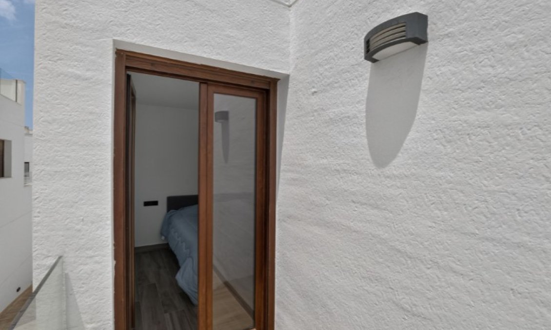 Segunda mano - Villa -
Torrevieja - Costa Blanca
