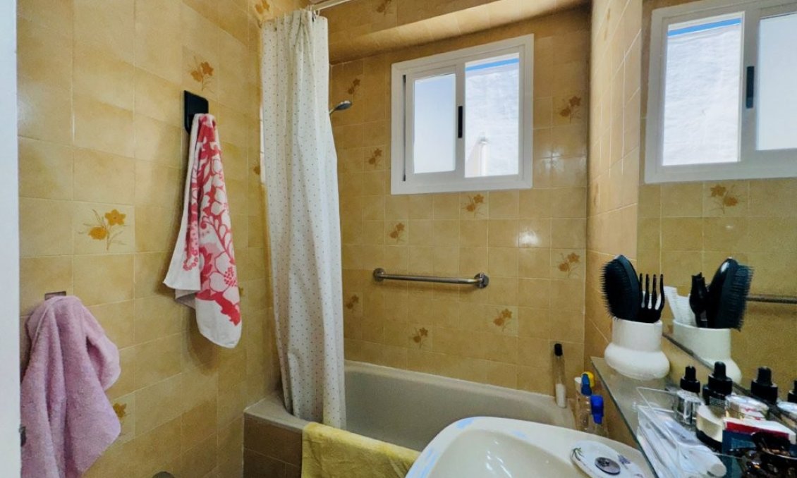 Segunda mano - Apartamento -
La Mata - Costa Blanca