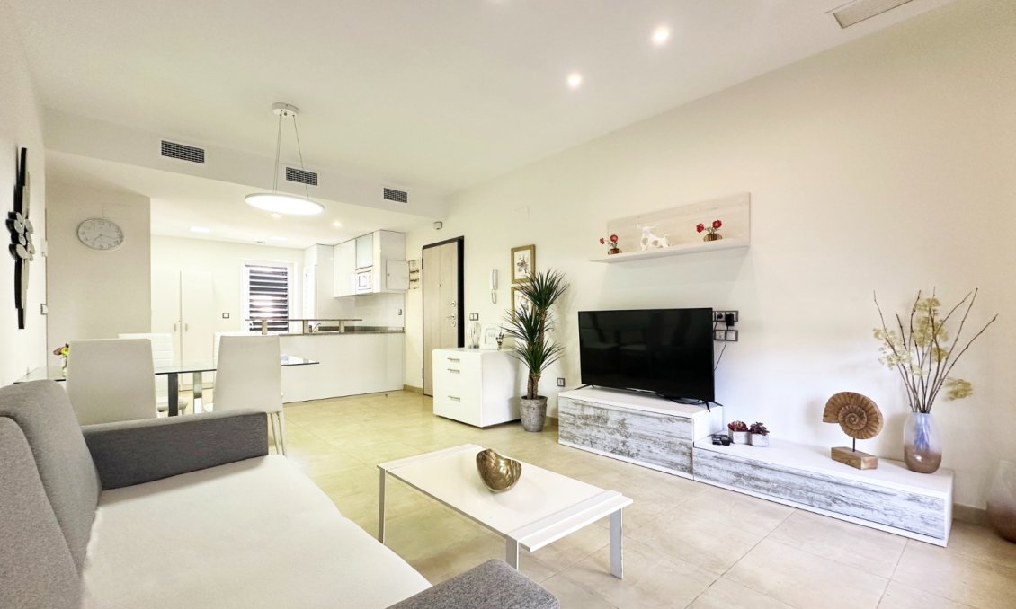 Segunda mano - Apartamento -
Santa Pola - Costa Blanca