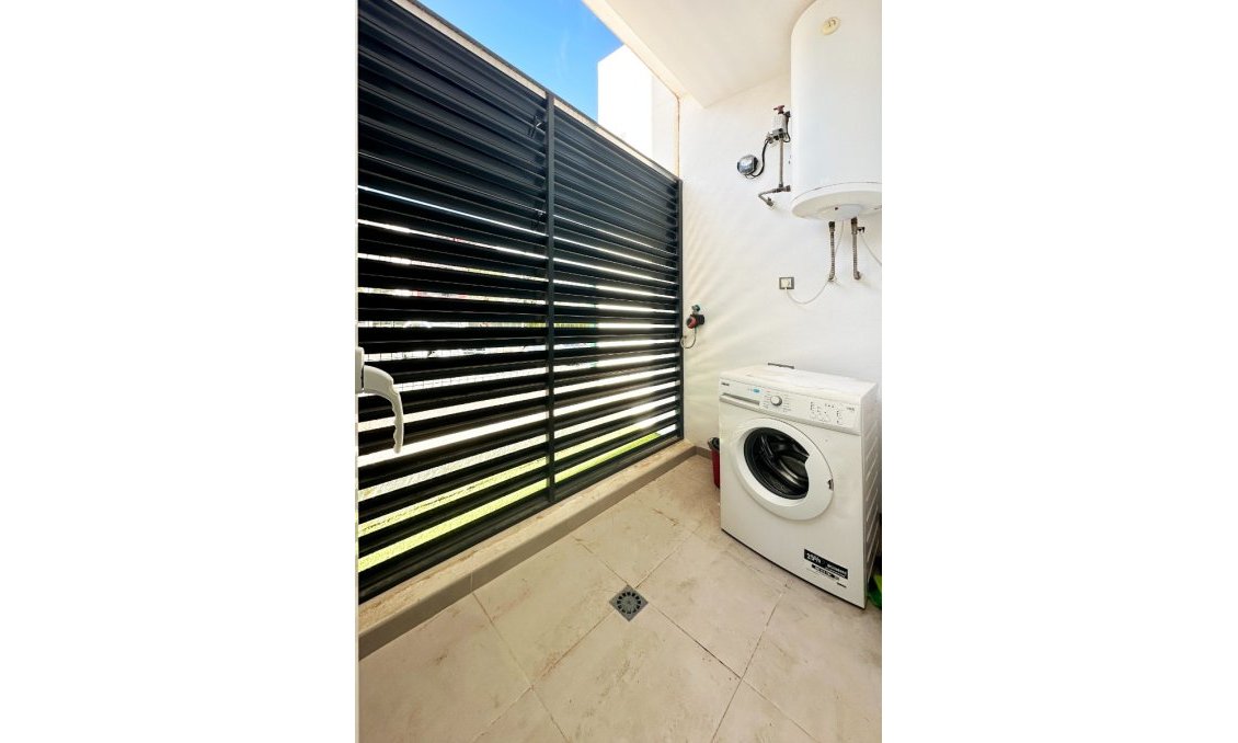 Segunda mano - Apartamento -
Santa Pola - Costa Blanca
