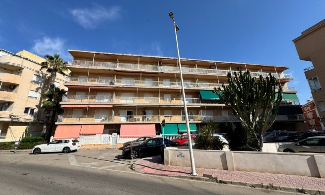 Segunda mano - Apartamento -
La Mata - Costa Blanca