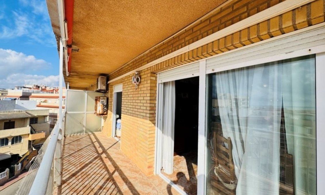 Segunda mano - Apartamento -
La Mata - Costa Blanca