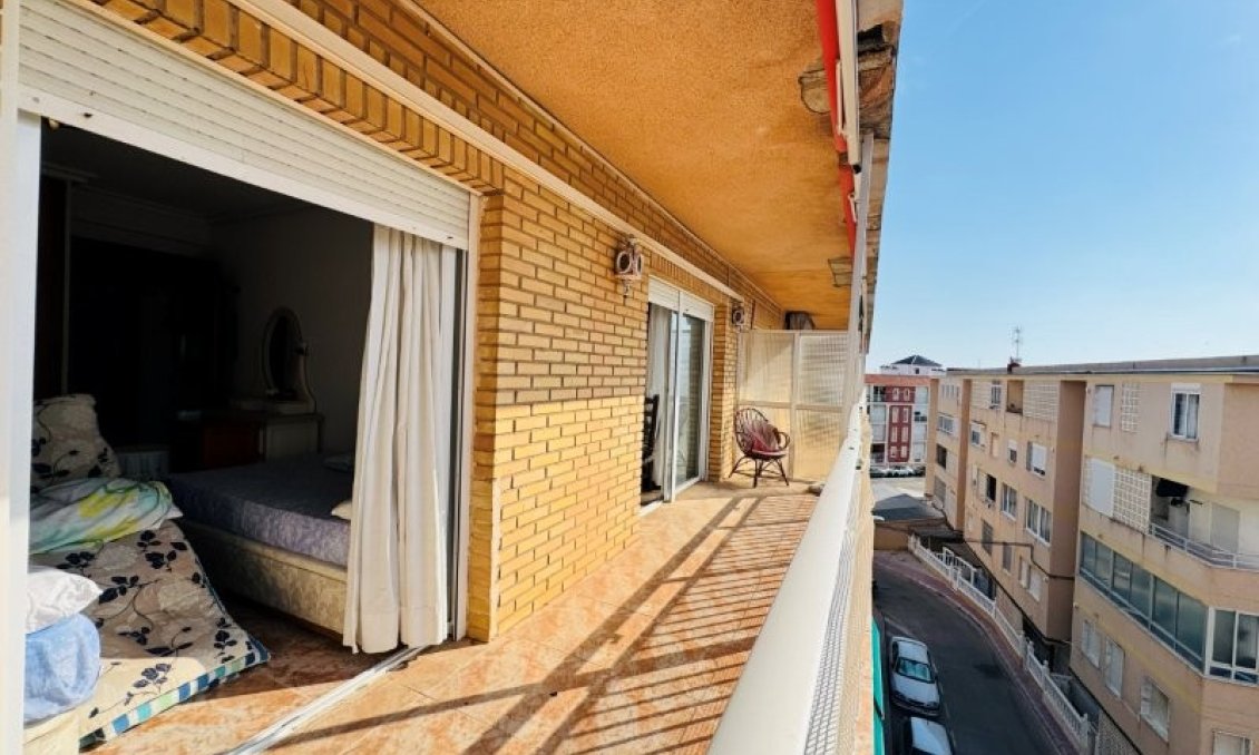 Segunda mano - Apartamento -
La Mata - Costa Blanca