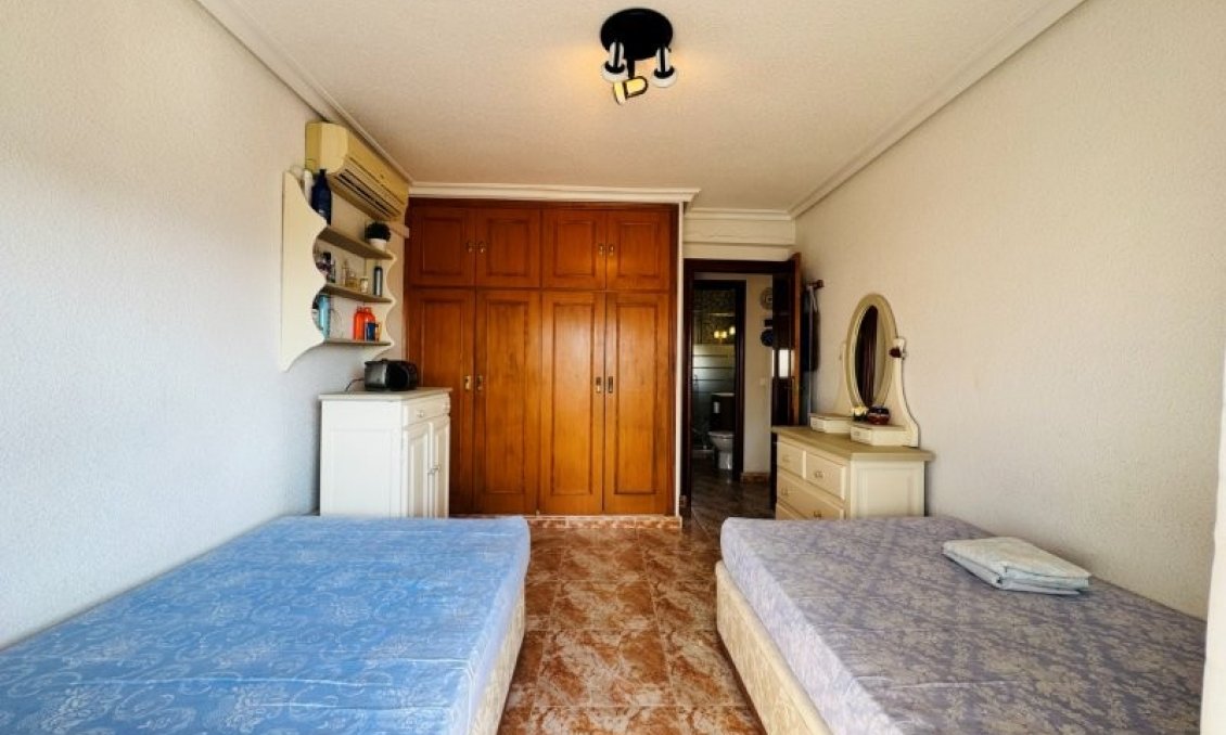 Segunda mano - Apartamento -
La Mata - Costa Blanca