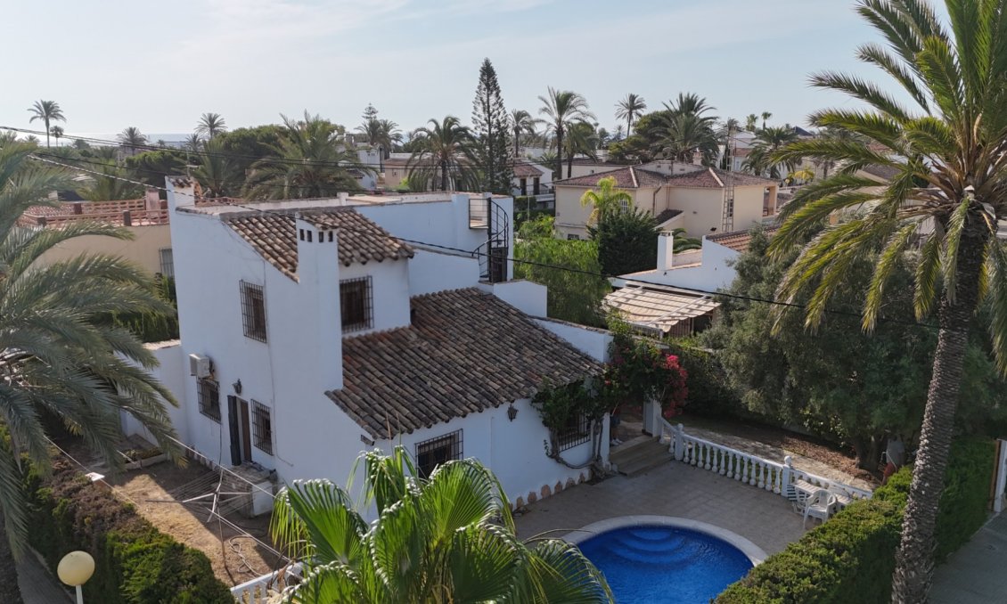 Resale - Villa -
Cabo Roig - Costa Blanca