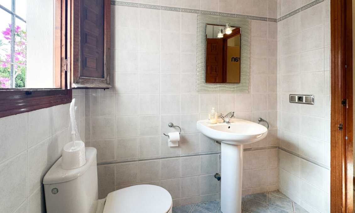 Resale - Villa -
Cabo Roig - Costa Blanca