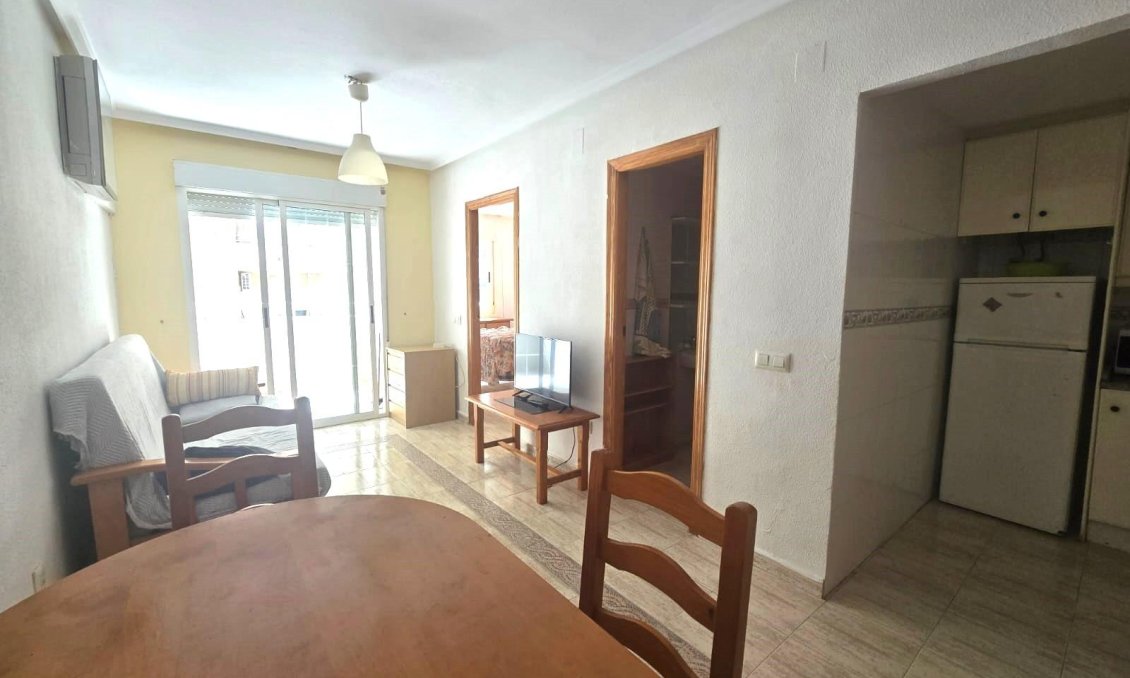 Segunda mano - Apartamento -
Torrevieja - Playa de los Locos