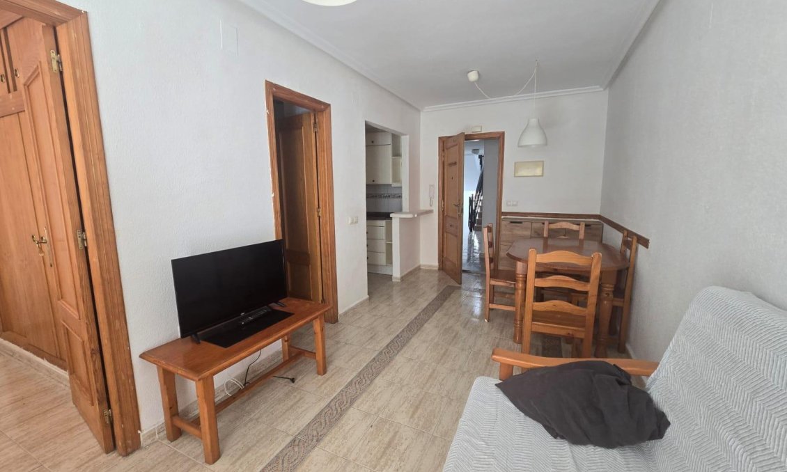 Segunda mano - Apartamento -
Torrevieja - Playa de los Locos