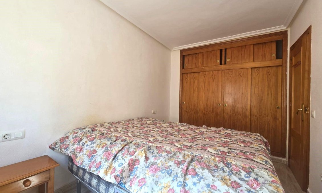 Segunda mano - Apartamento -
Torrevieja - Playa de los Locos