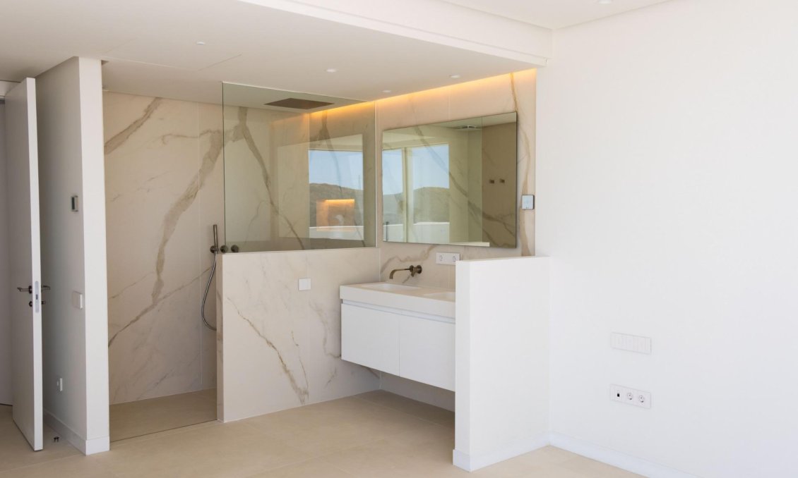 Obra nueva - Ático -
Ojen - El Soto De Marbella