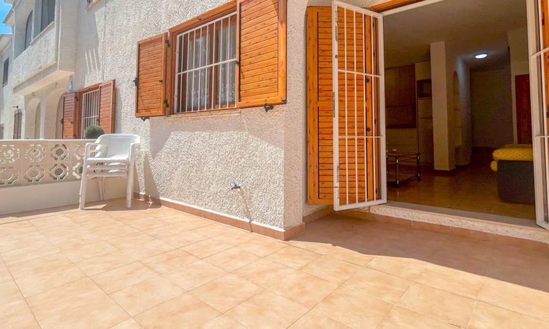 Segunda mano - Adosado -
Orihuela Costa - Costa Blanca