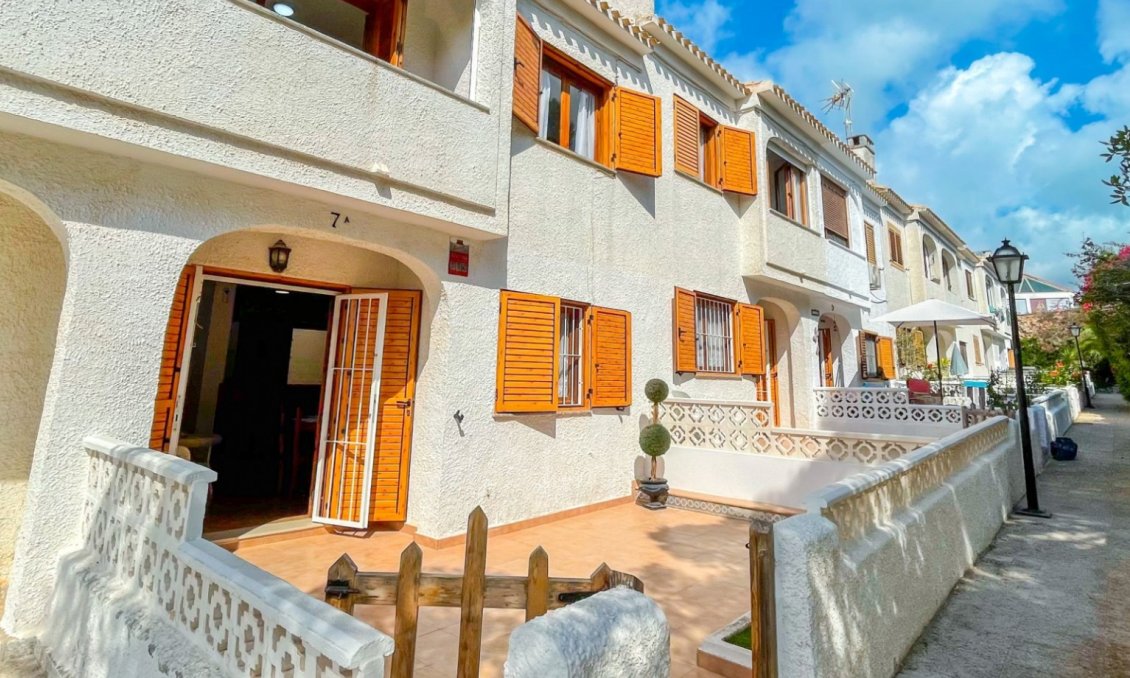 Segunda mano - Adosado -
Orihuela Costa - Costa Blanca