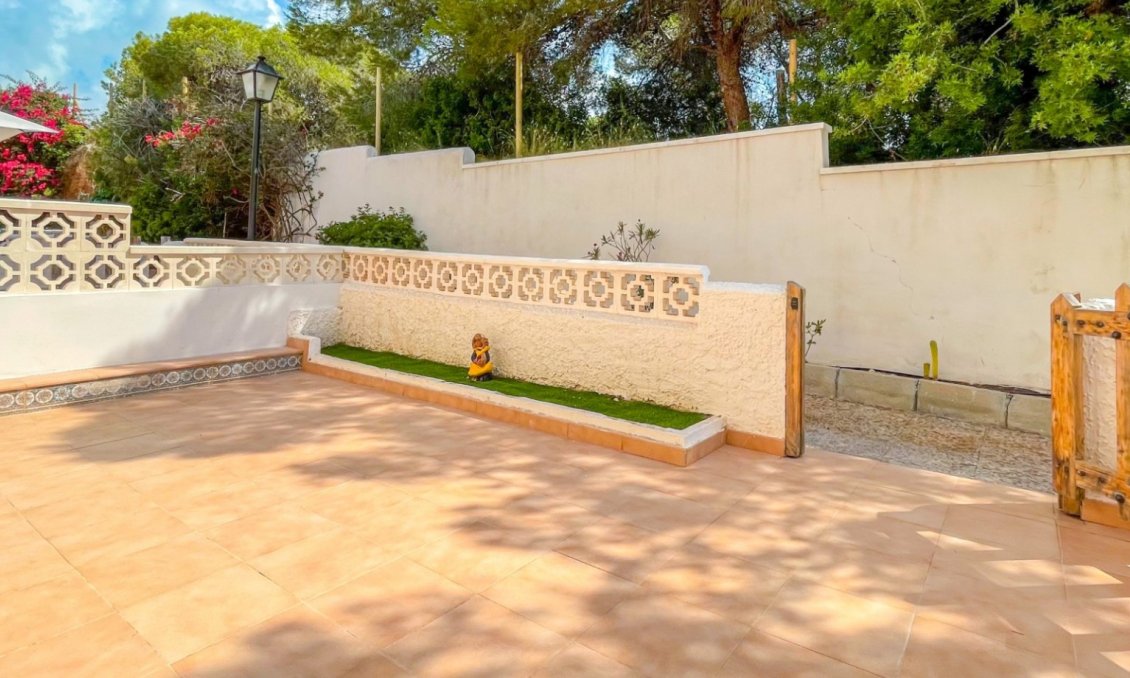 Segunda mano - Adosado -
Orihuela Costa - Costa Blanca