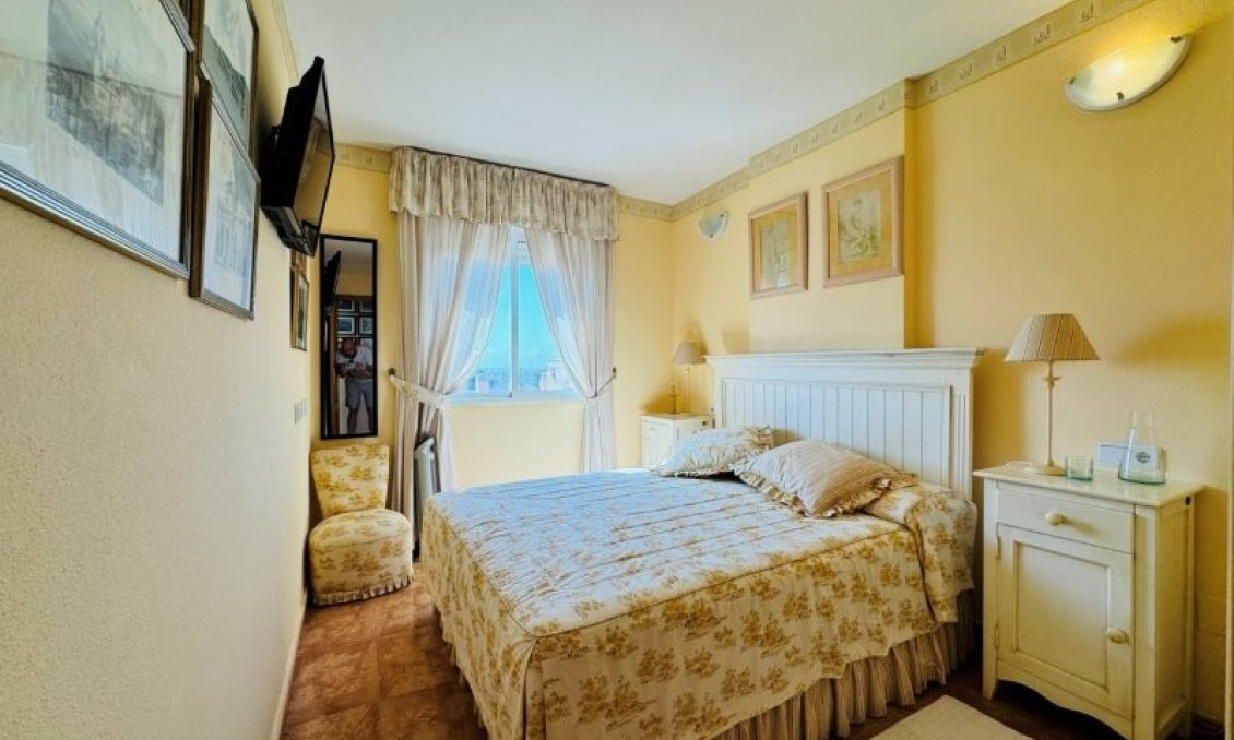 Wiederverkauf - Wohnung -
Torrevieja - Costa Blanca