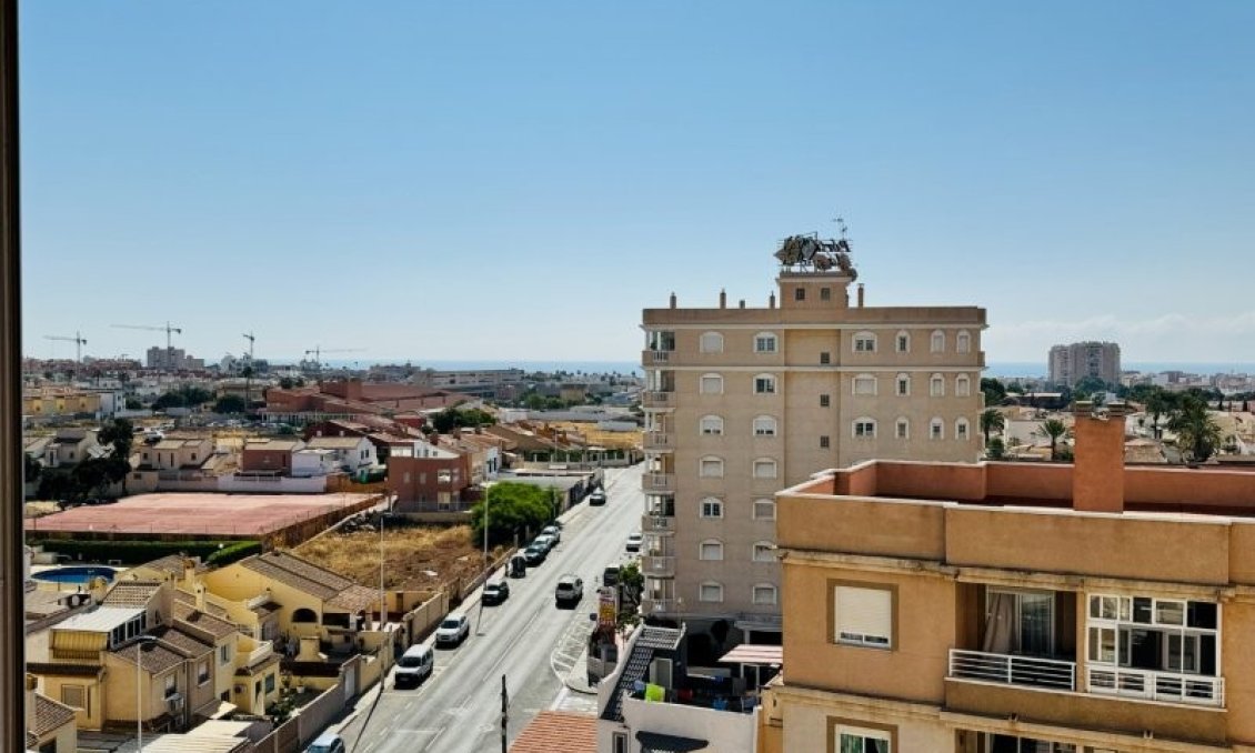Wiederverkauf - Wohnung -
Torrevieja - Costa Blanca