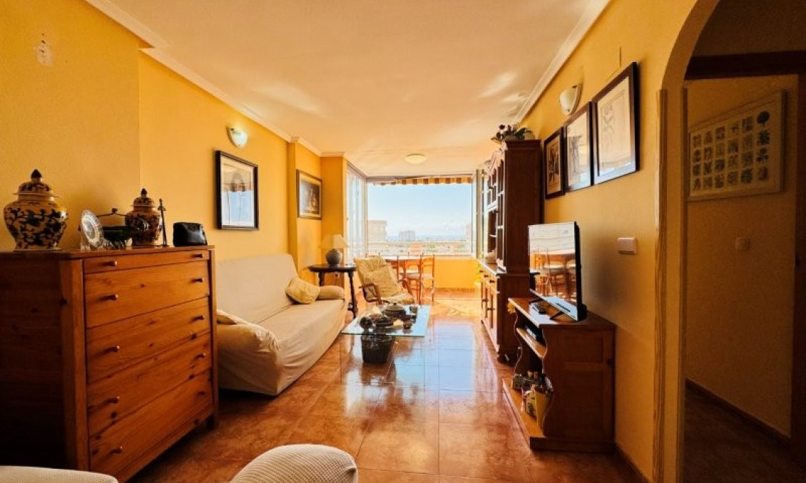 Wiederverkauf - Wohnung -
Torrevieja - Costa Blanca