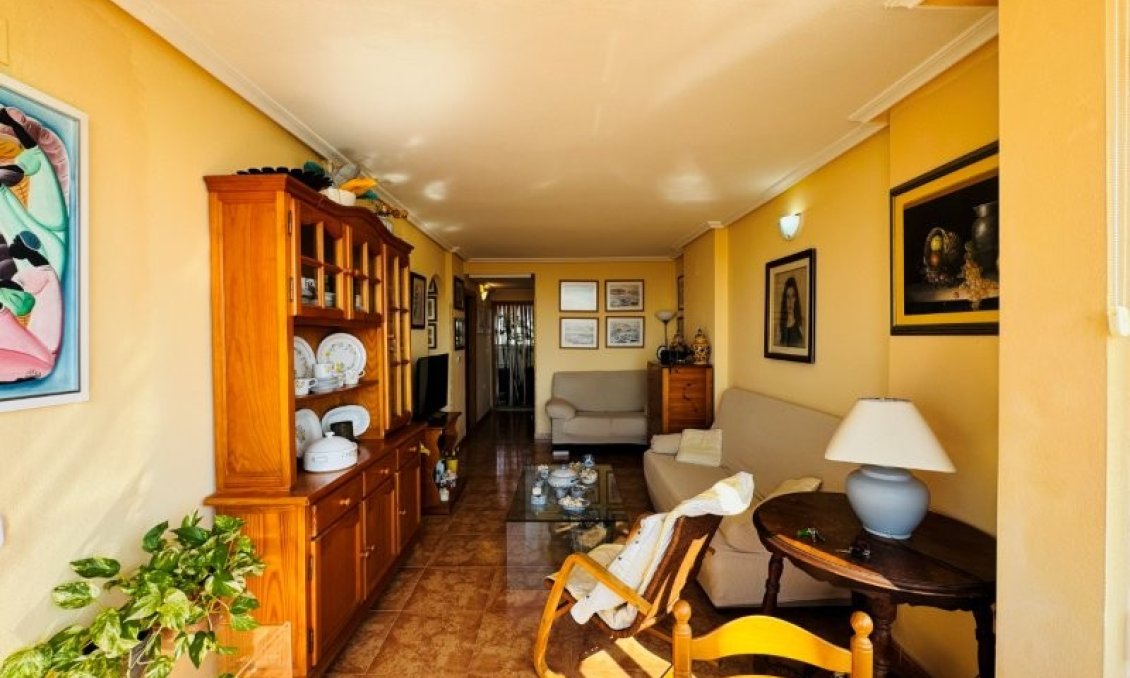 Wiederverkauf - Wohnung -
Torrevieja - Costa Blanca