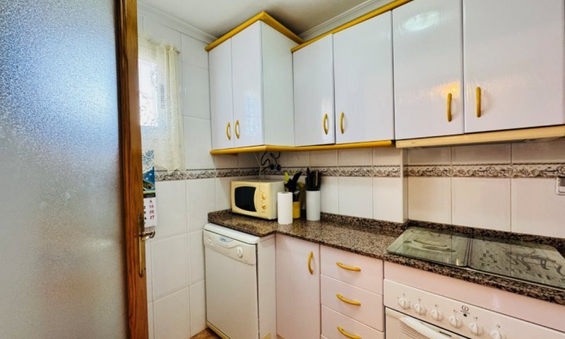 Wiederverkauf - Wohnung -
Torrevieja - Costa Blanca