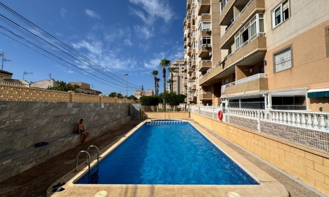Wiederverkauf - Wohnung -
Torrevieja - Costa Blanca