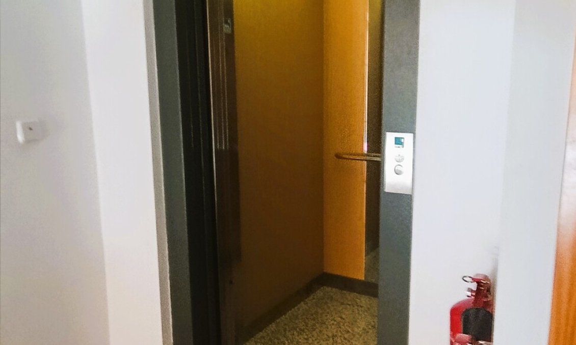 Segunda mano - Apartamento -
La Union - Inland