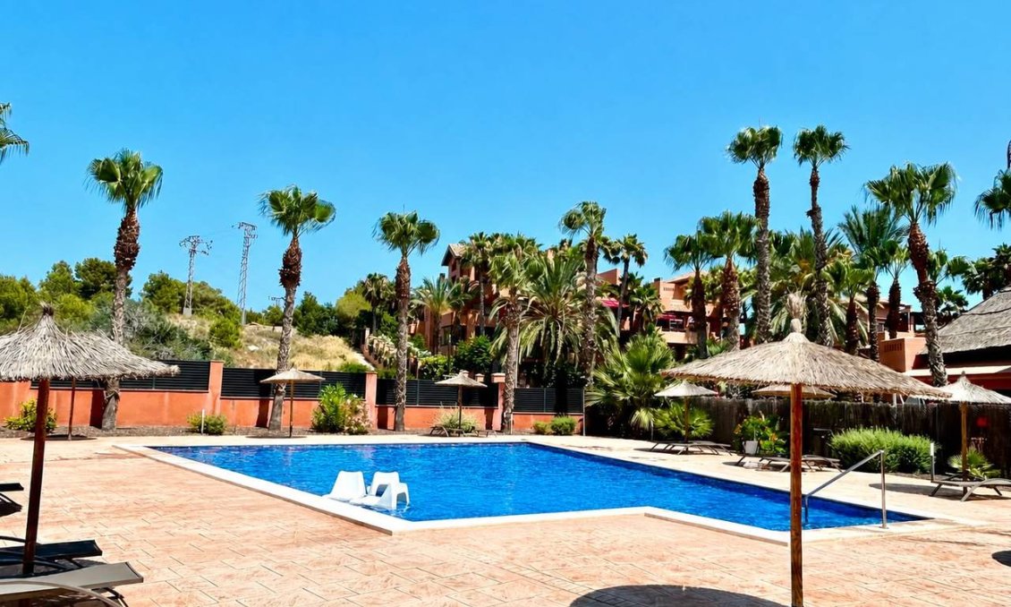 Segunda mano - Apartamento -
Villamartin - Costa Blanca