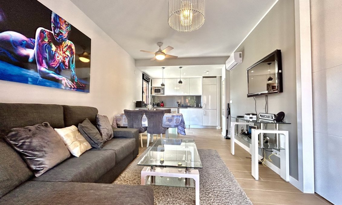 Segunda mano - Apartamento -
Villamartin - Costa Blanca