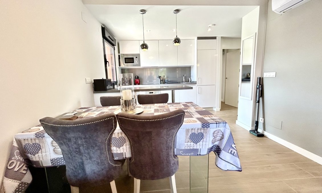 Segunda mano - Apartamento -
Villamartin - Costa Blanca