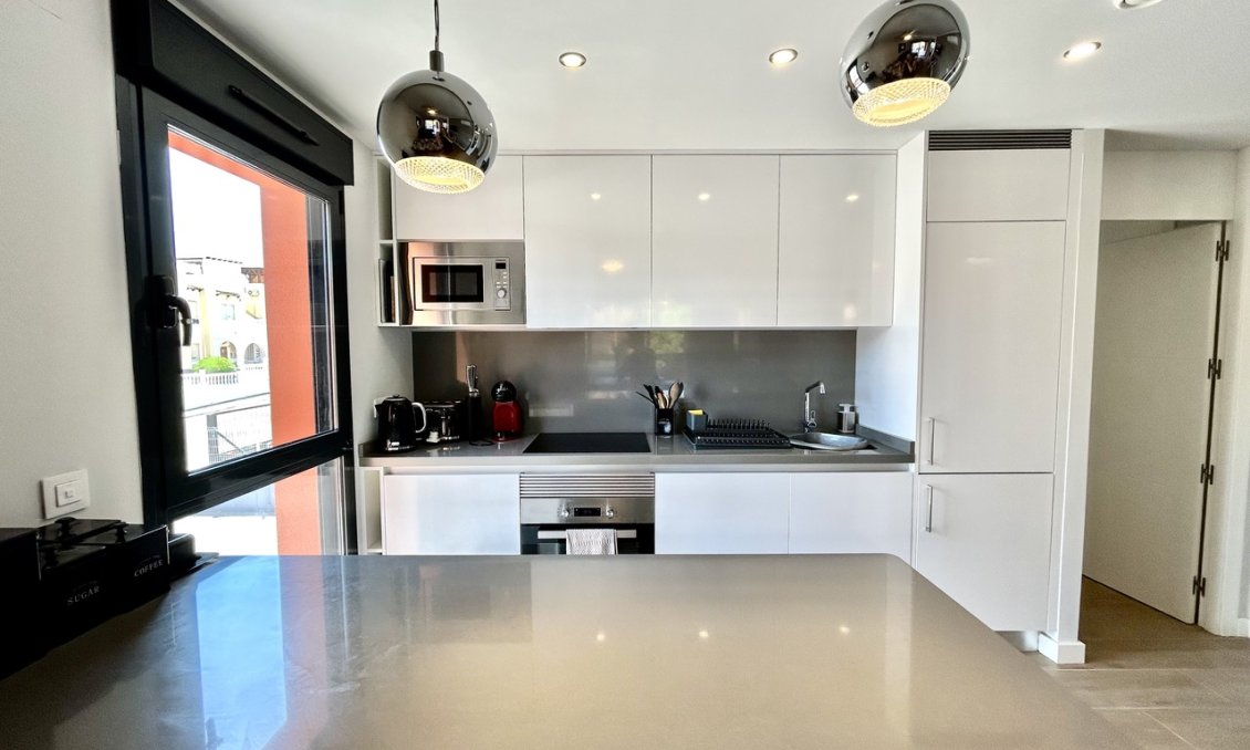 Segunda mano - Apartamento -
Villamartin - Costa Blanca