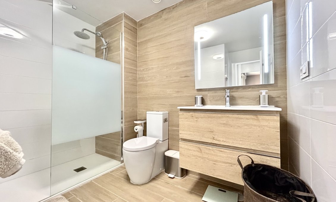 Segunda mano - Apartamento -
Villamartin - Costa Blanca