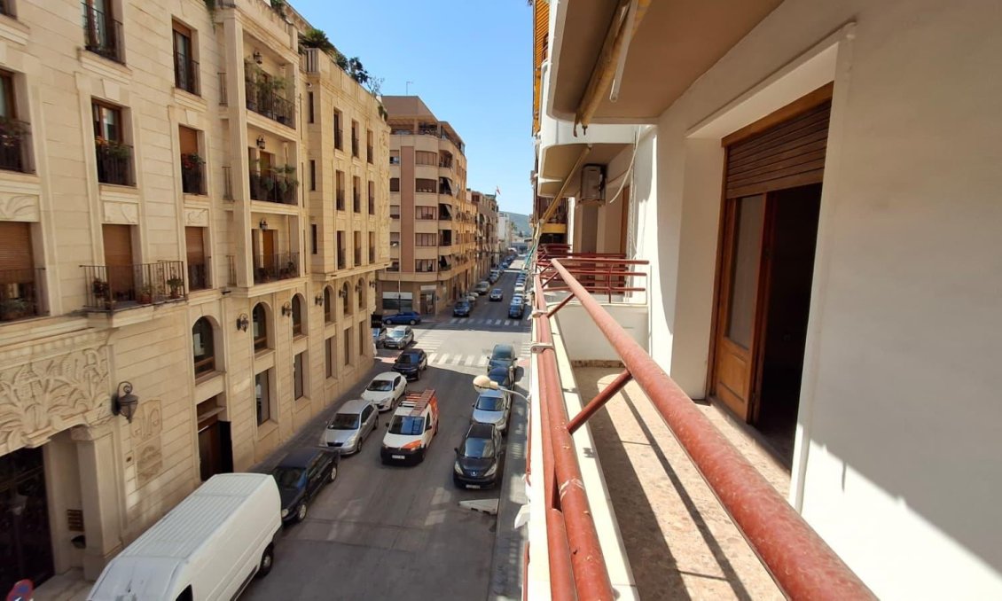 Segunda mano - Apartamento -
Orihuela - Zona Centro