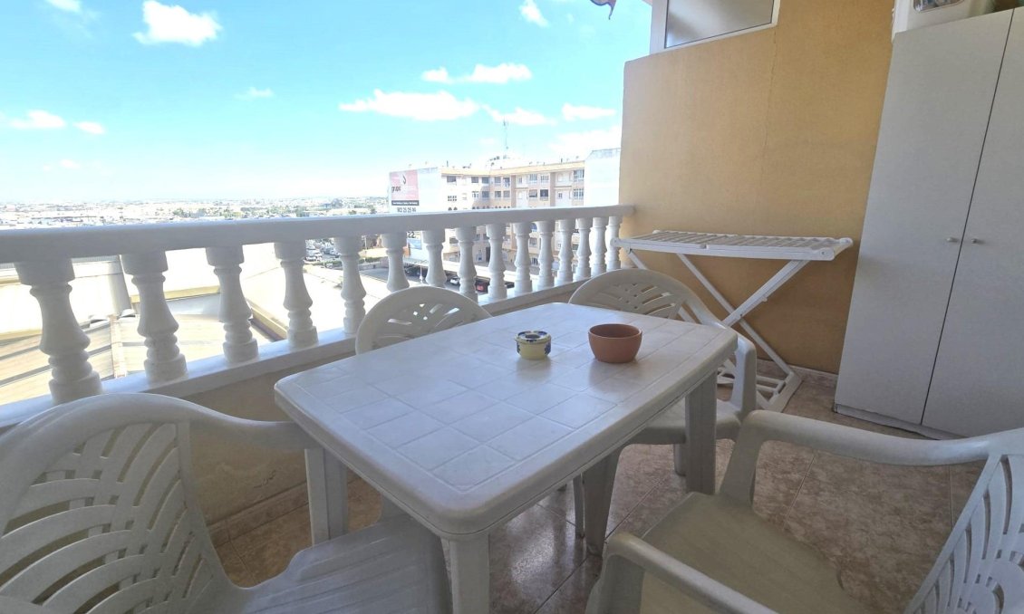 Segunda mano - Apartamento -
Torrevieja - Parque Las Naciones