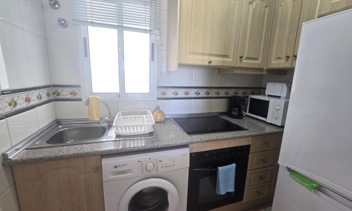 Segunda mano - Apartamento -
Torrevieja - Parque Las Naciones