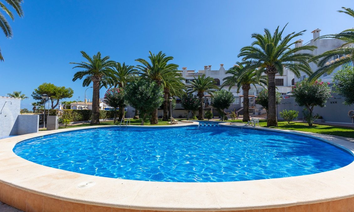 Segunda mano - Apartamento -
La Mata - Costa Blanca