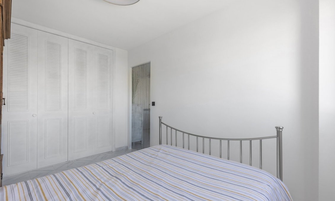 Segunda mano - Apartamento -
La Mata - Costa Blanca