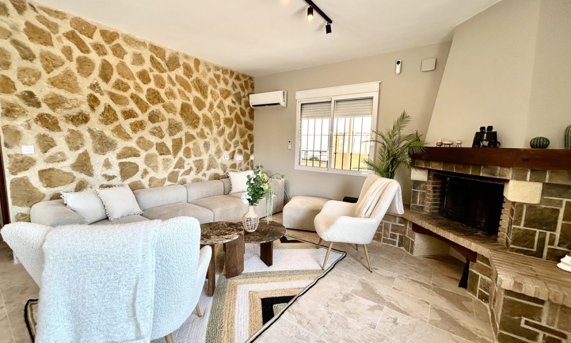 Segunda mano - Villa -
La Zenia - Costa Blanca
