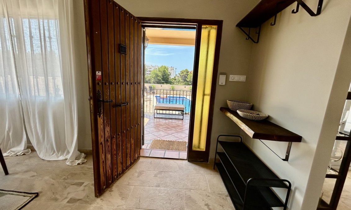 Segunda mano - Villa -
La Zenia - Costa Blanca