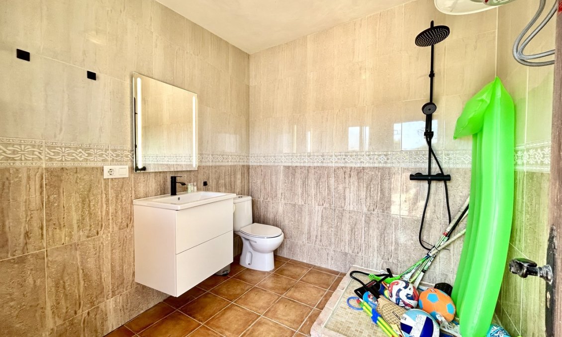 Segunda mano - Villa -
La Zenia - Costa Blanca