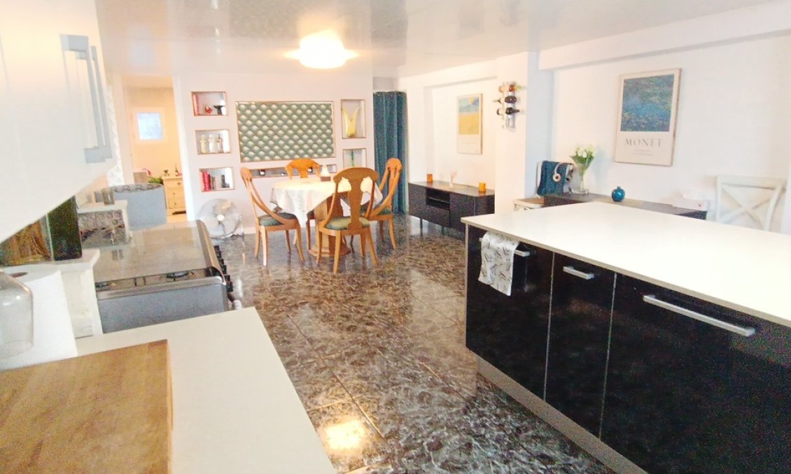 Segunda mano - Villa -
Canadas De San Pedro - Inland
