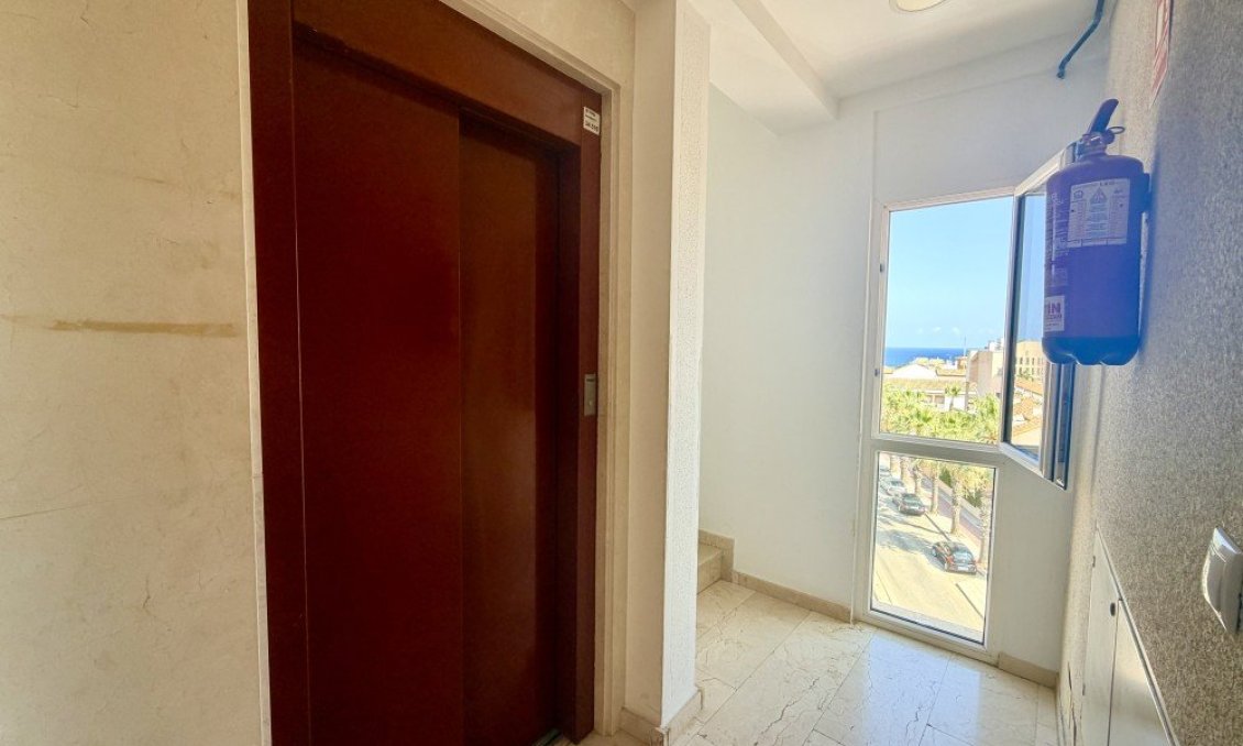 Segunda mano - Ático -
Orihuela Costa - Costa Blanca