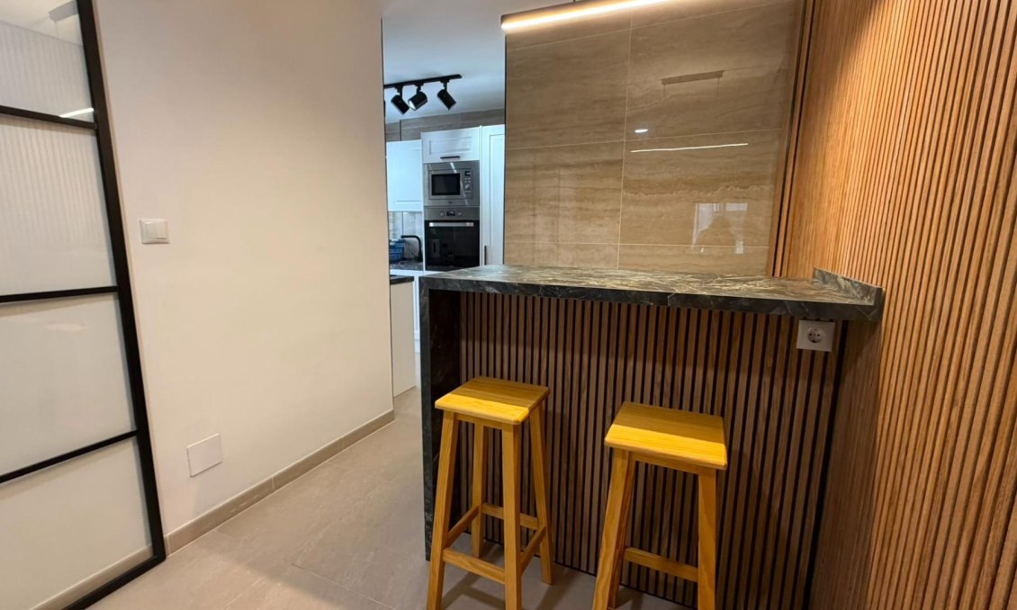 Segunda mano - Apartamento -
Torrevieja - Playa del Cura