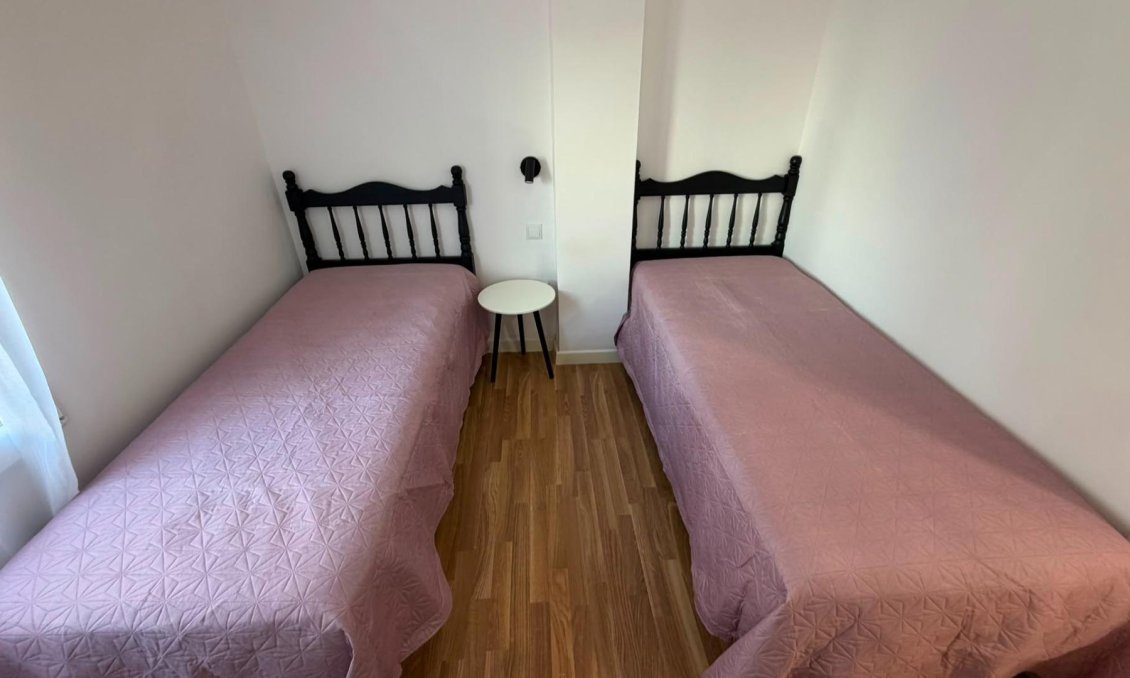 Segunda mano - Apartamento -
Torrevieja - Playa del Cura