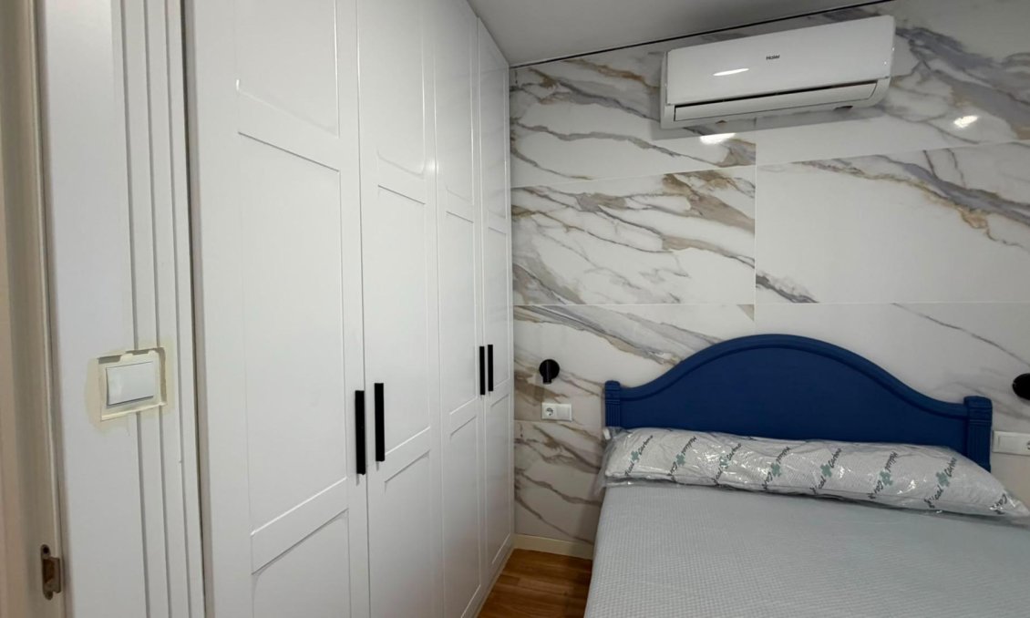 Segunda mano - Apartamento -
Torrevieja - Playa del Cura