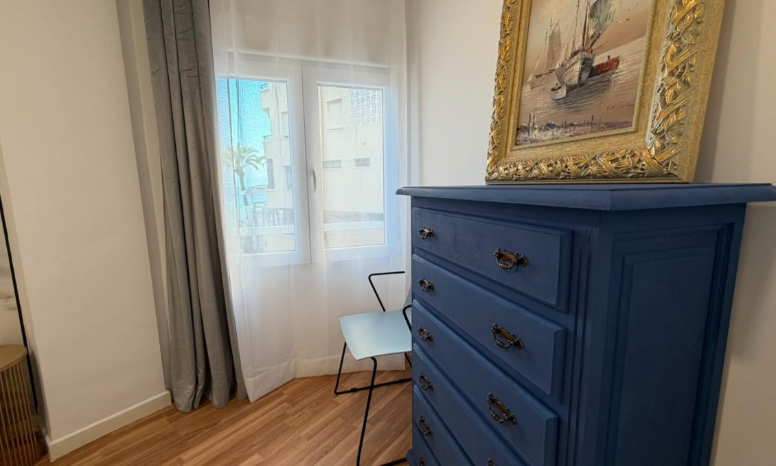 Segunda mano - Apartamento -
Torrevieja - Playa del Cura
