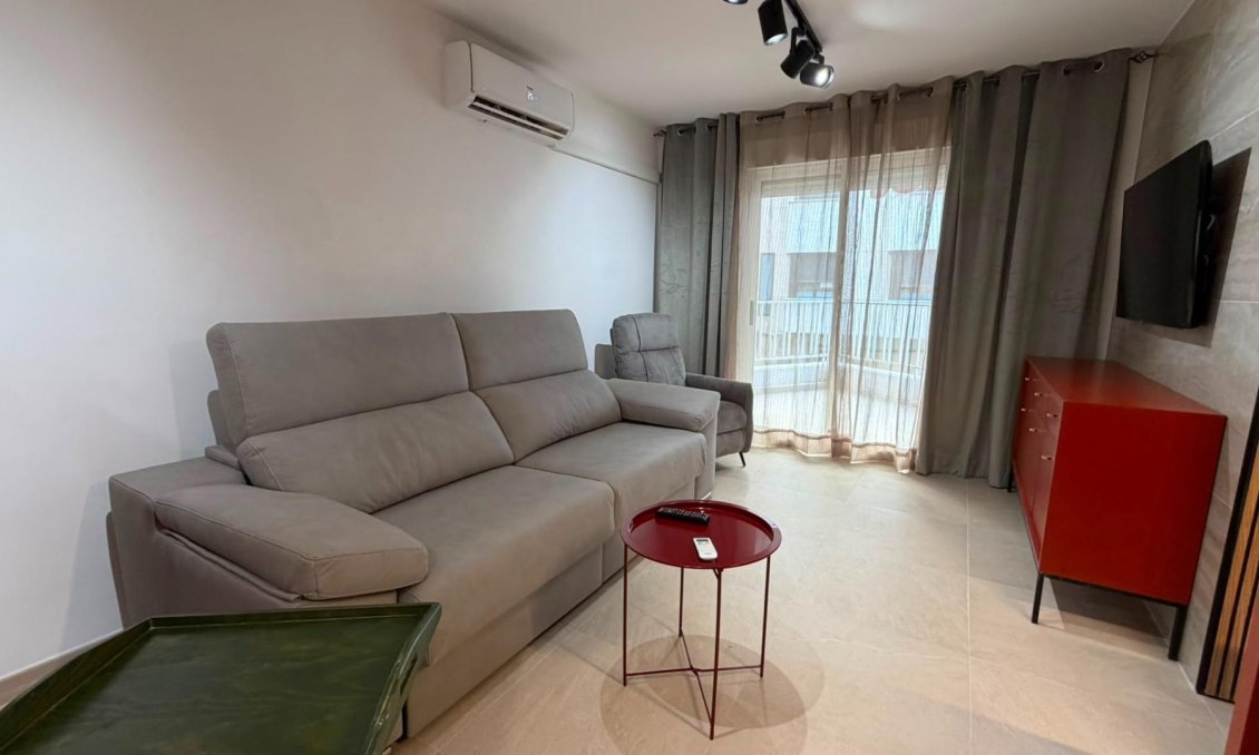 Segunda mano - Apartamento -
Torrevieja - Playa del Cura