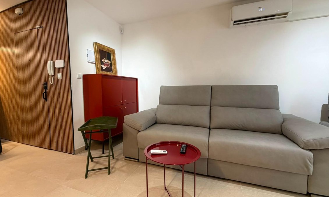 Segunda mano - Apartamento -
Torrevieja - Playa del Cura